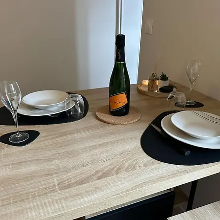 Le Chal'heureux, Chic Au Coeur D'epernay *